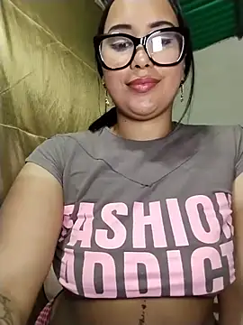 shantall_cute webcam