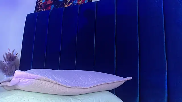 valeri_sotoo webcam