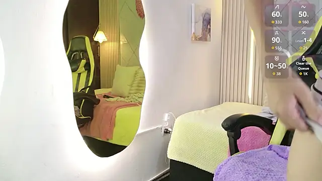 Sara_swift9 webcam