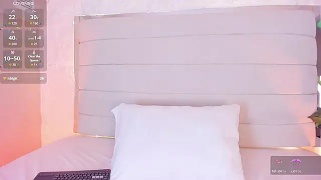 Ali_Hamilton webcam