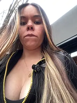 carolina16love webcam