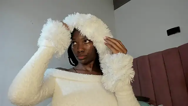 Tahira_21_ webcam