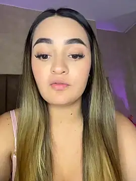 Antonella_Julieta webcam