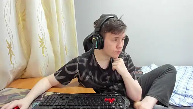 iliaskrislove webcam
