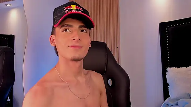 MateoMitchell webcam
