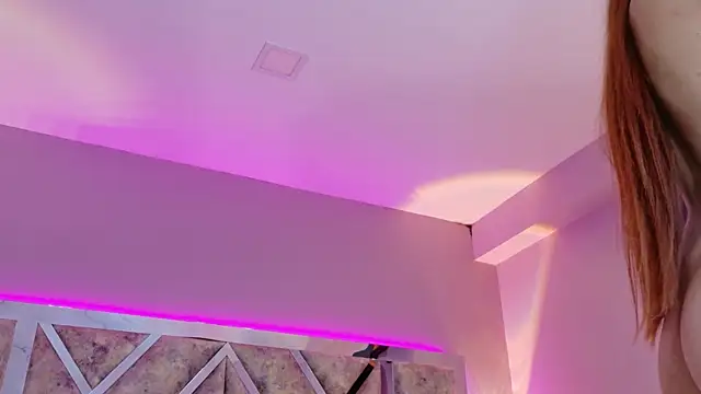 LolaGray__ webcam