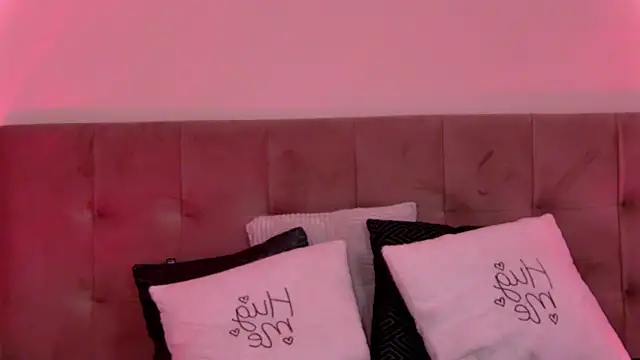 YourLastDesire webcam