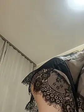 BunnyLunee webcam