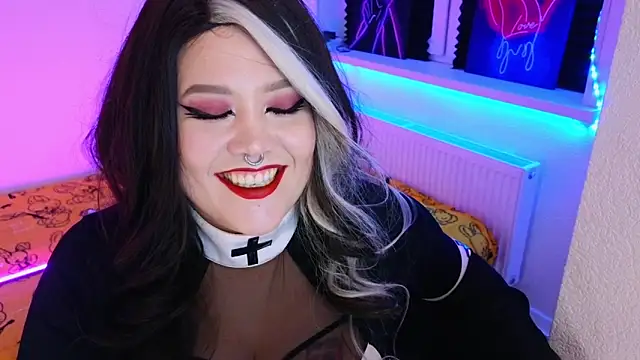 wickedxqueen webcam