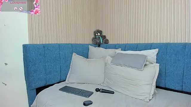 angel_ponce webcam