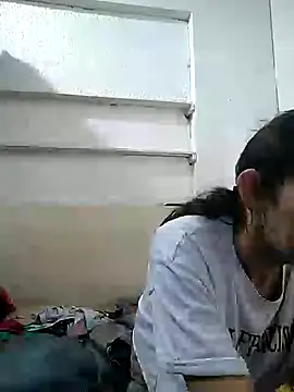 Cameron_puppy webcam