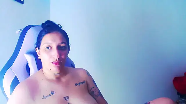 liz_dirty webcam