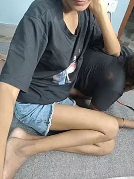 Virgin_Girlss webcam