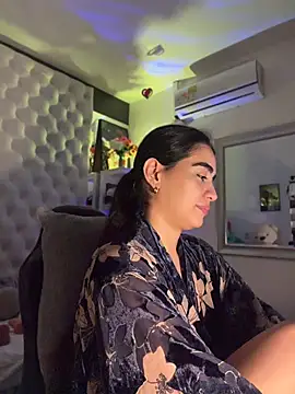 ZarahEvans webcam