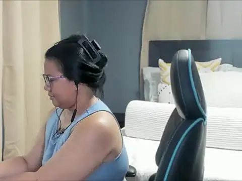 auroramaze88 webcam
