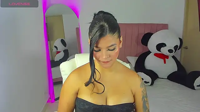 Janettcruz webcam