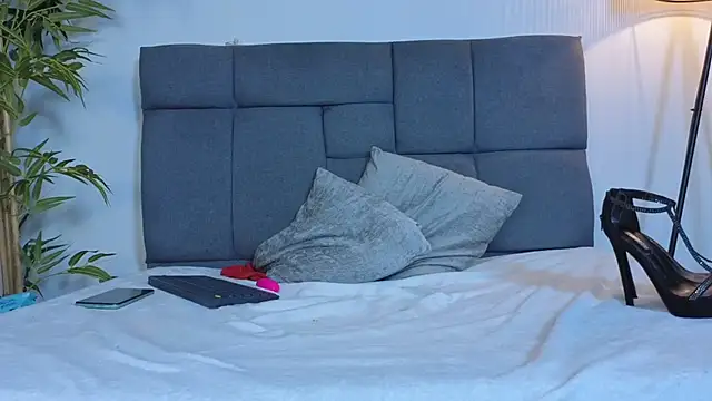 liorasterling webcam