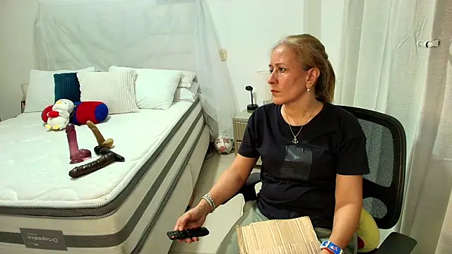 Naty_Stone webcam