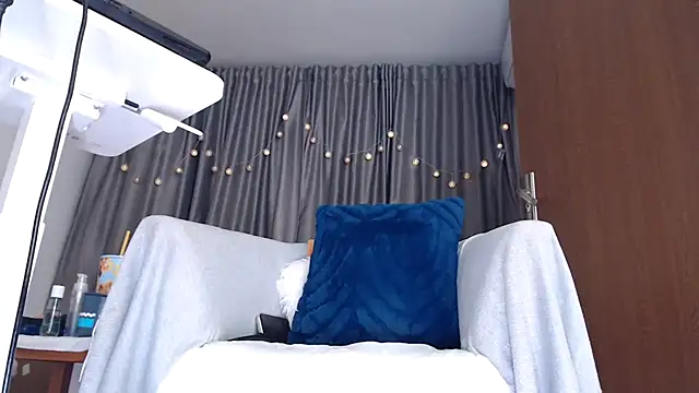 Babe_Licious webcam
