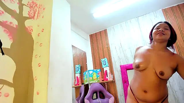 Emily_Coper18 webcam
