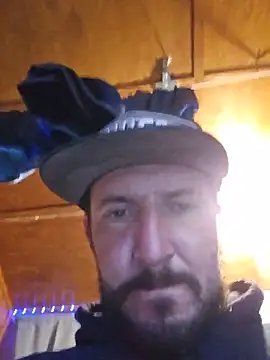 UncutHammer69 webcam