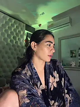 ZarahEvans webcam