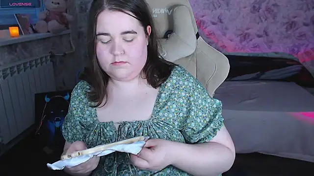 Estelle_Hicks webcam