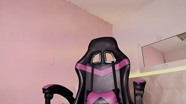 kristibennet webcam