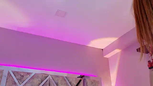 LolaGray__ webcam