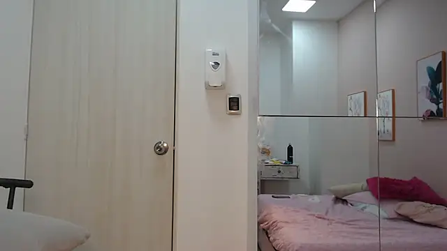 zooombee webcam