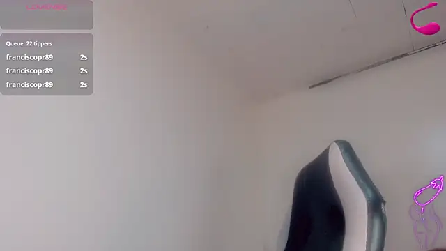 Oriana_braom webcam