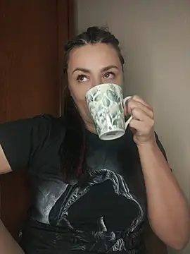 KrissSexi webcam