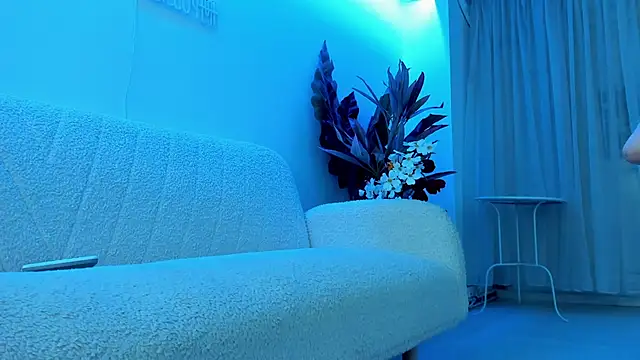 emeraldkatt - EmeraldKatt's free webcam - UK Sex Cams