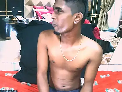 IndianThuggin webcam