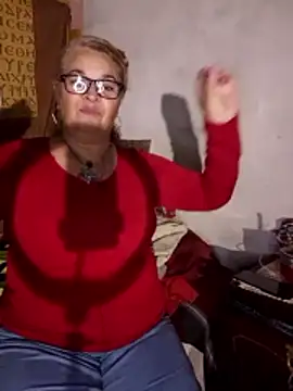 momismilf544 webcam