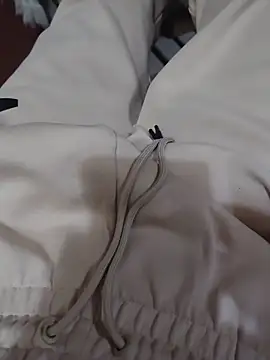 LuqenZo webcam