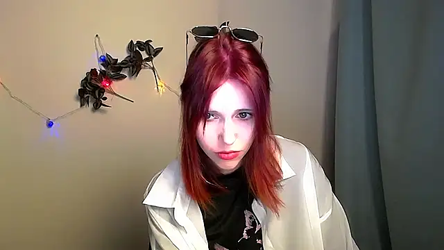GuessMe___ webcam