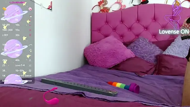 AlexaFontana webcam