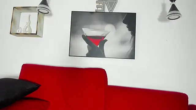 sophia_milton webcam