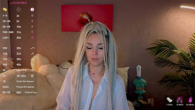 Sonya-Love webcam