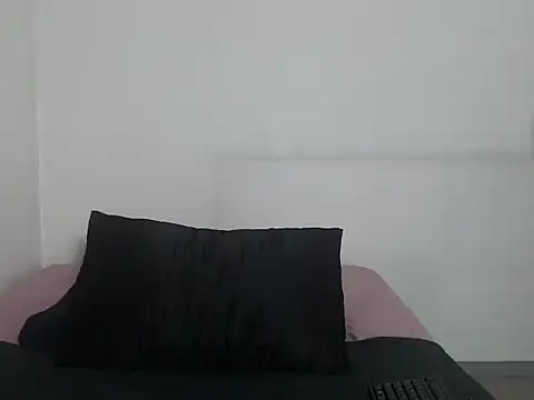 LunaSapphirex webcam