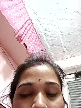 Deepjakolirr webcam