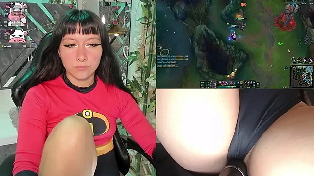 Nanachi_Cook webcam