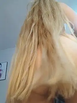 chiarabonds webcam
