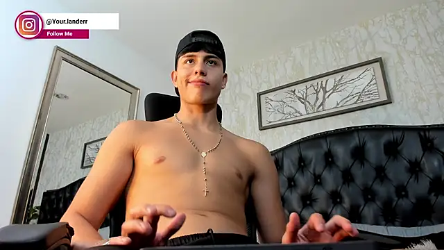 Lander_Cruz