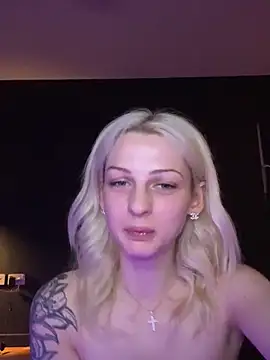 ElsaSnowxox webcam