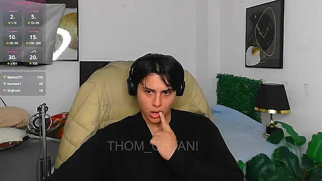 thom_ohtani - Thom_Ohtani's free webcam - UK Sex Cams
