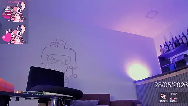 Adonis_hot webcam