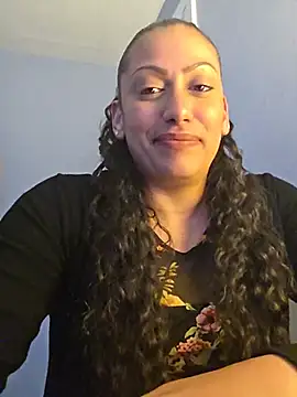 Ellamayi webcam