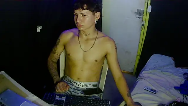 Ebebyjuan live sex cam